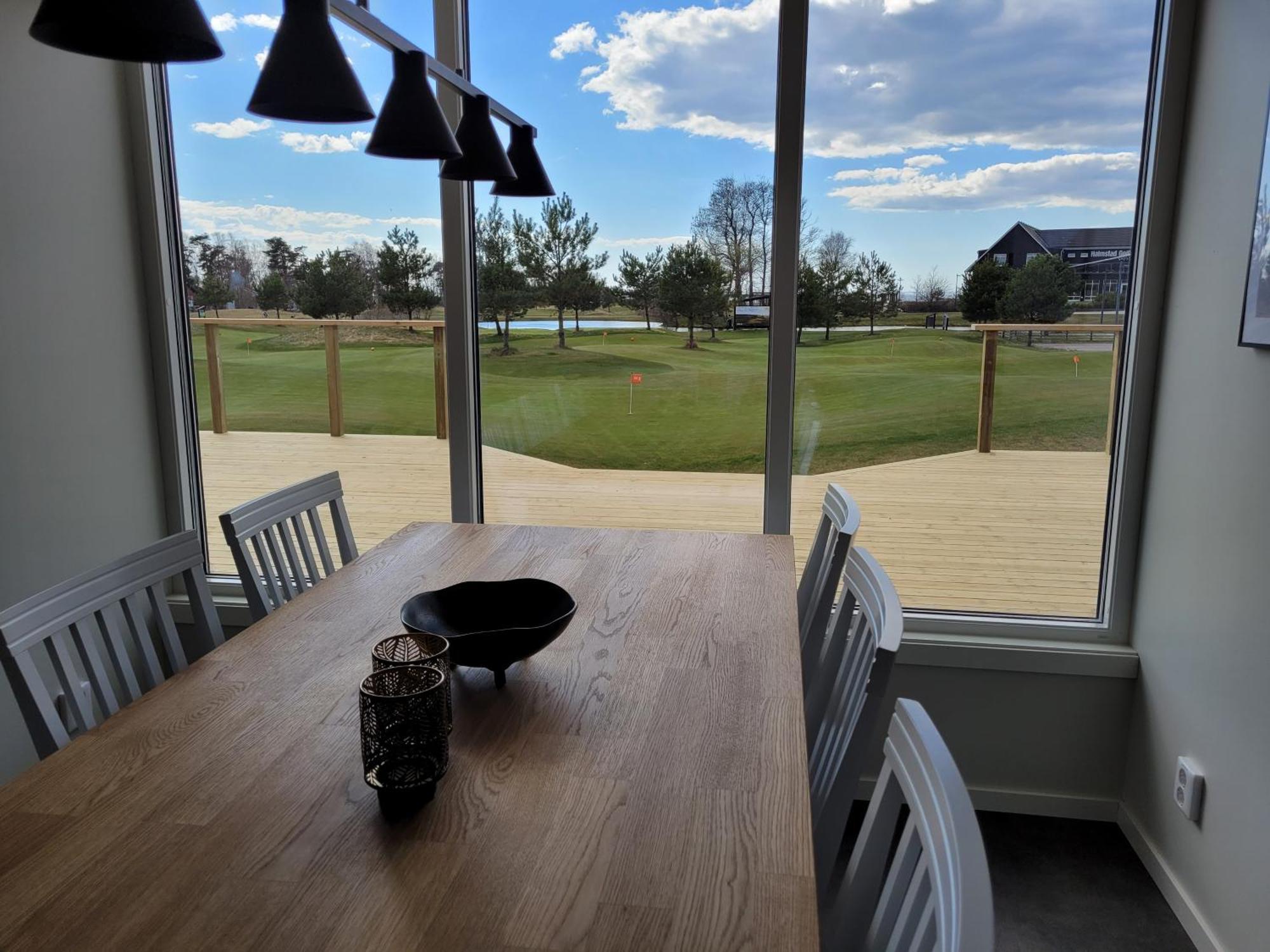 Halmstad Golfarena Stugor ภายนอก รูปภาพ
