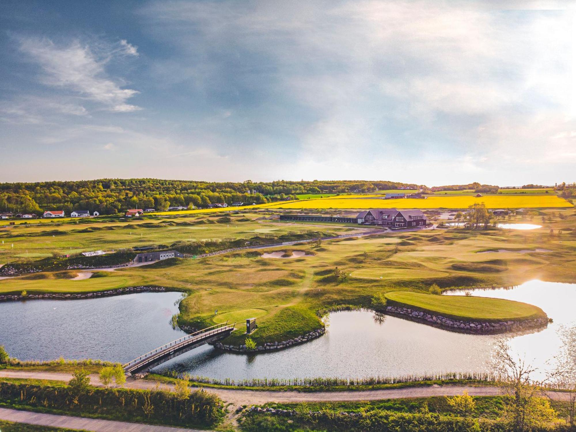 Halmstad Golfarena Stugor ภายนอก รูปภาพ
